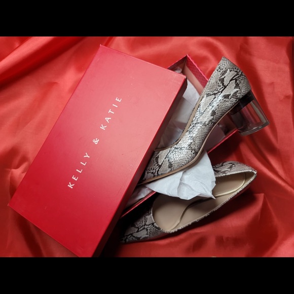 Heel - Picture 4 of 5